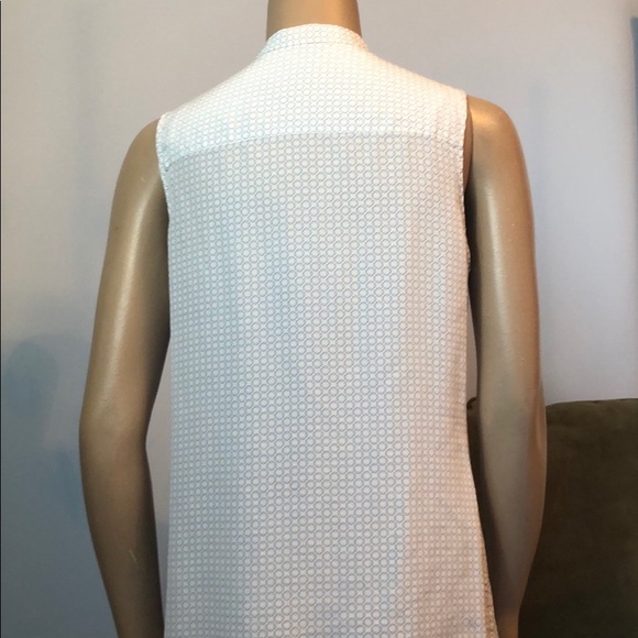 J. McLaughlin Silk Geometric Button Down Tank - Picture 8 of 8
